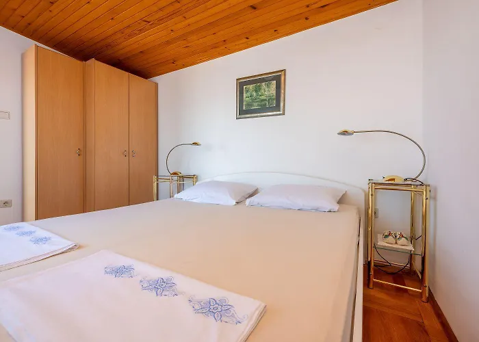 아파트 Komfortables Nur 250 Meter Zum Sandstrand Mit Privater Dachterrasse Und Meerblick