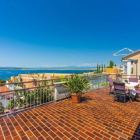 Lejlighed Komfortables Nur 250 Meter Zum Sandstrand Mit Privater Dachterrasse Und Meerblick Crikvenica